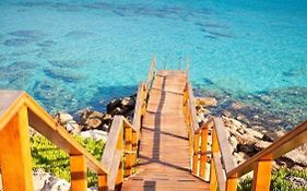 Silver Sands Beach Hotel